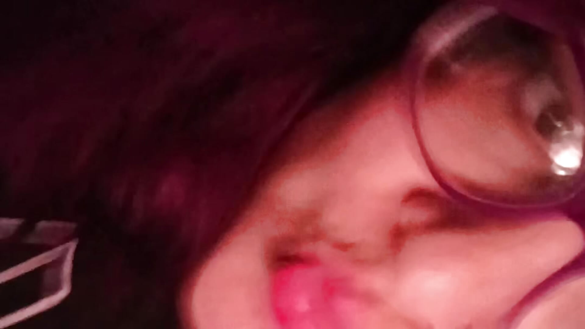 💜💜 – video od webkamerové modelky hellen_alexa