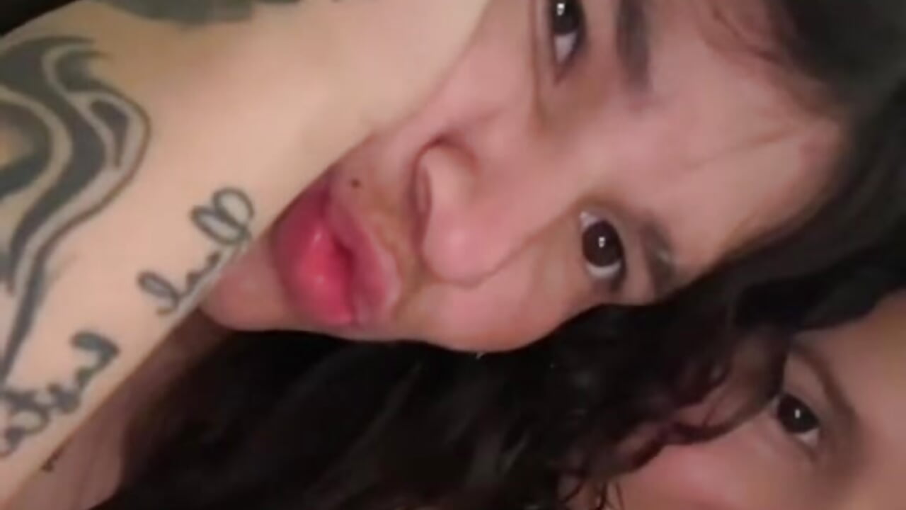 v1c044g50000d639o8nog65prd3rkksg - video madisom_ashly0 kameramallilta