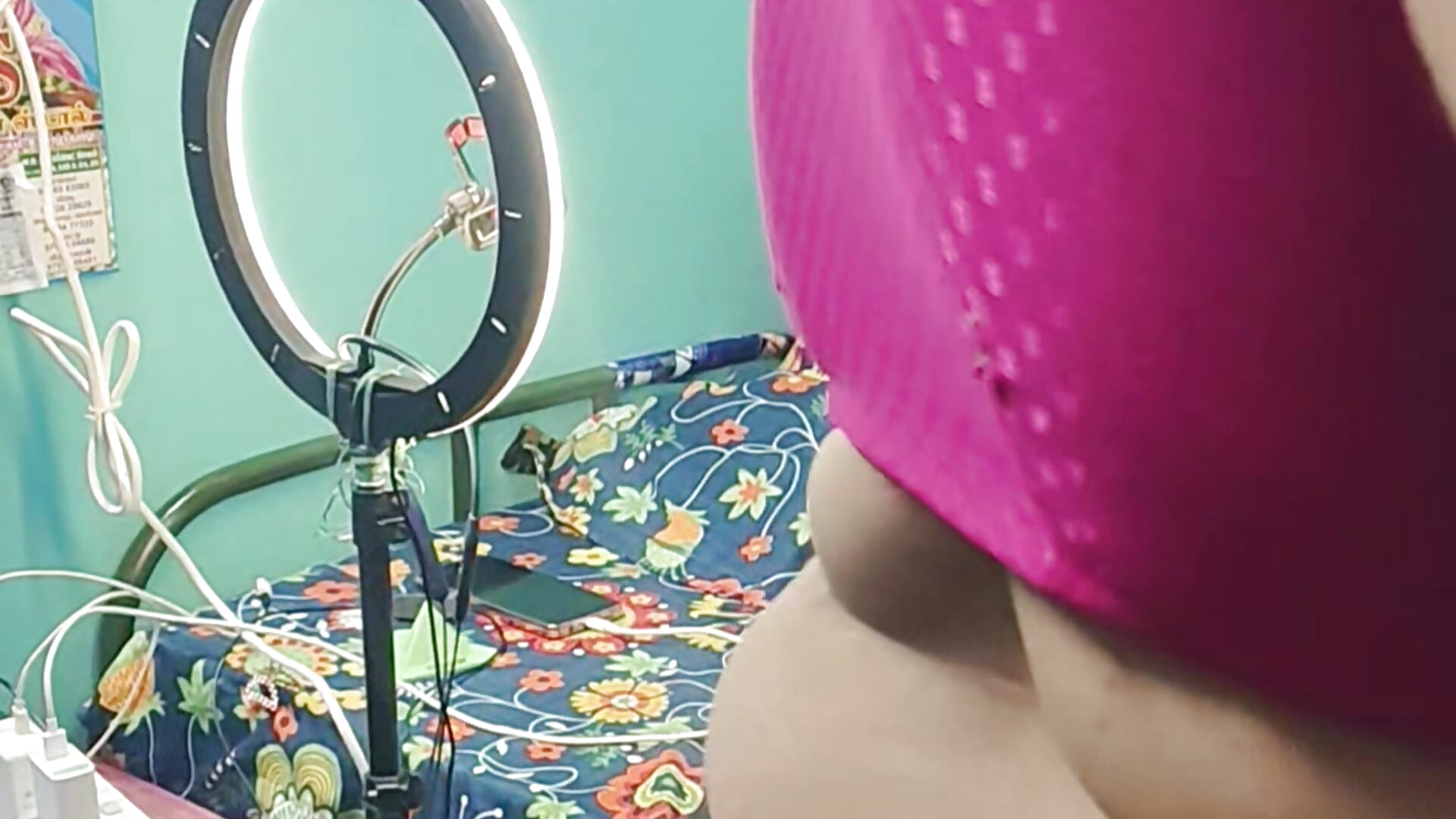 1000115310 - TamilSembaruthi143主播的视频