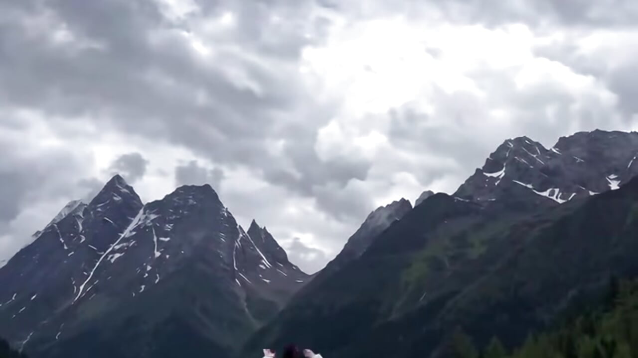 宝贝后空翻
