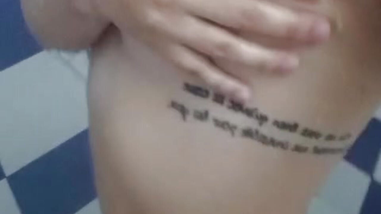 Shower– Sasha-18 kameramodell videója