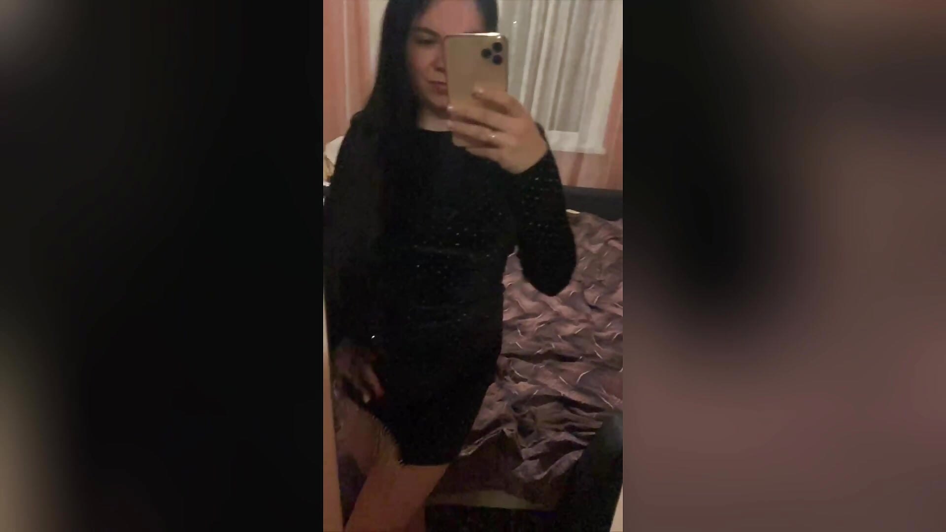 hi - video của người mẫu cam HellaReousx