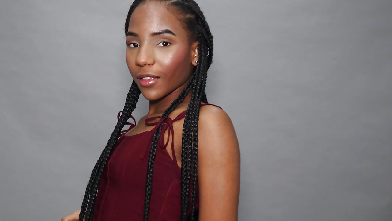 Im channel the perfect  girl for your  life - vidéo du modèle de showcams channelsweett