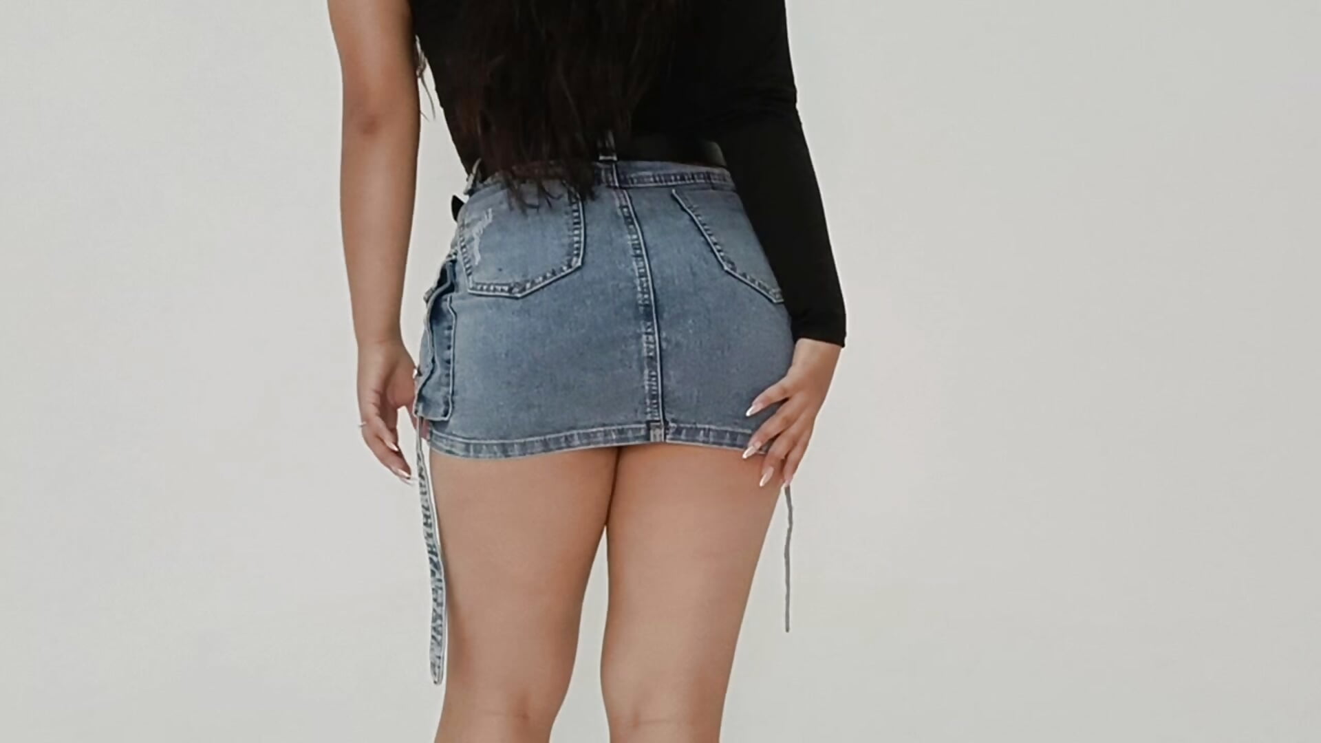 hey - فيديو من VaiaLowell موديل الكام