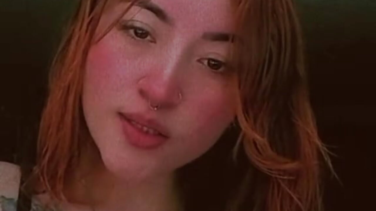 Kisses – video od webkamerové modelky Karla_marrison