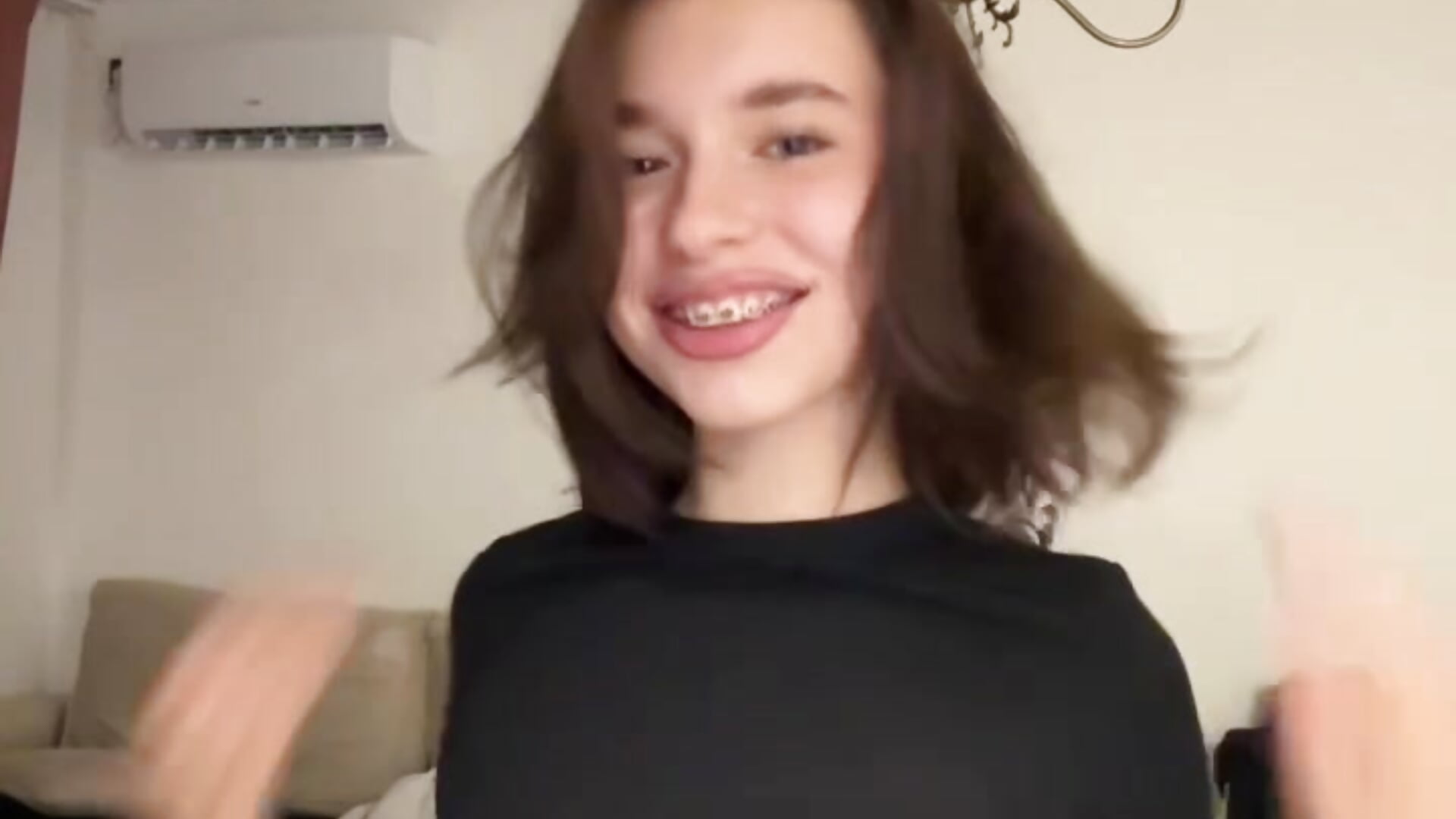 My creative attempts<3 — filmik DeltaNorwoode, modela(-lki) na kamerkach