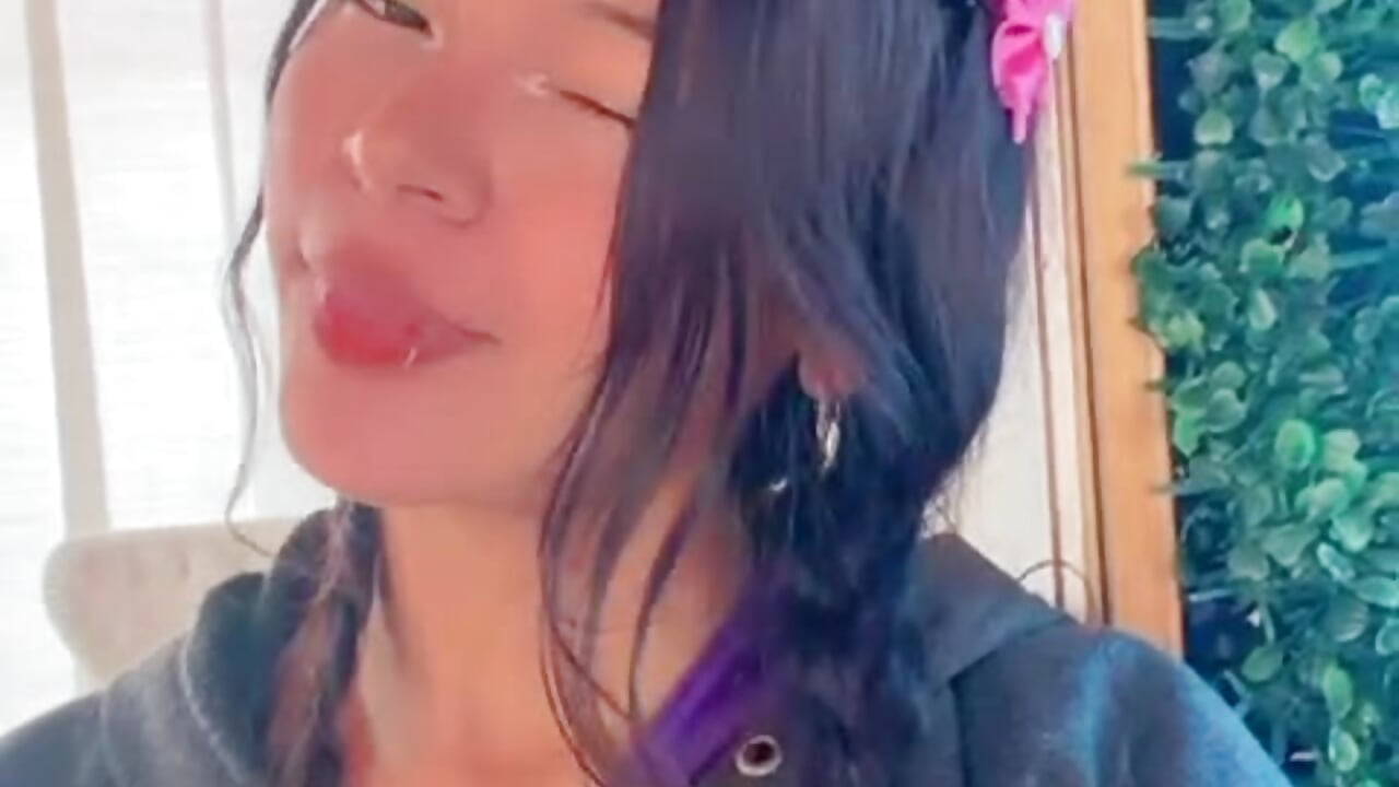 bec5ab91-af1b-429a-aa04-49e4cae9bed9 – video modela na kameri Ninffa_pinkk21