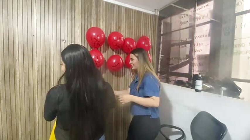 Happy Valentins day! 🩷 - video oleh model kamera Antonella_Julieta