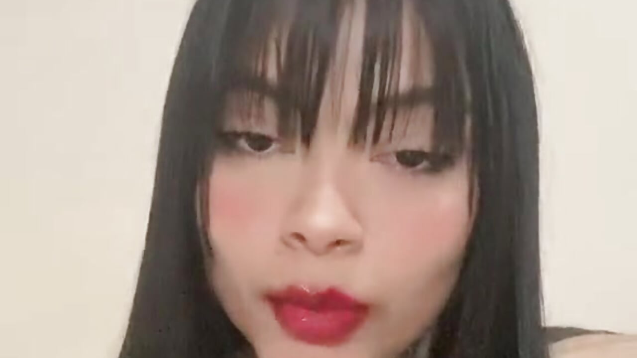 v09044g40000cgtj6b3c77ucuje129p0 - video của người mẫu cam honeybaby_nicole