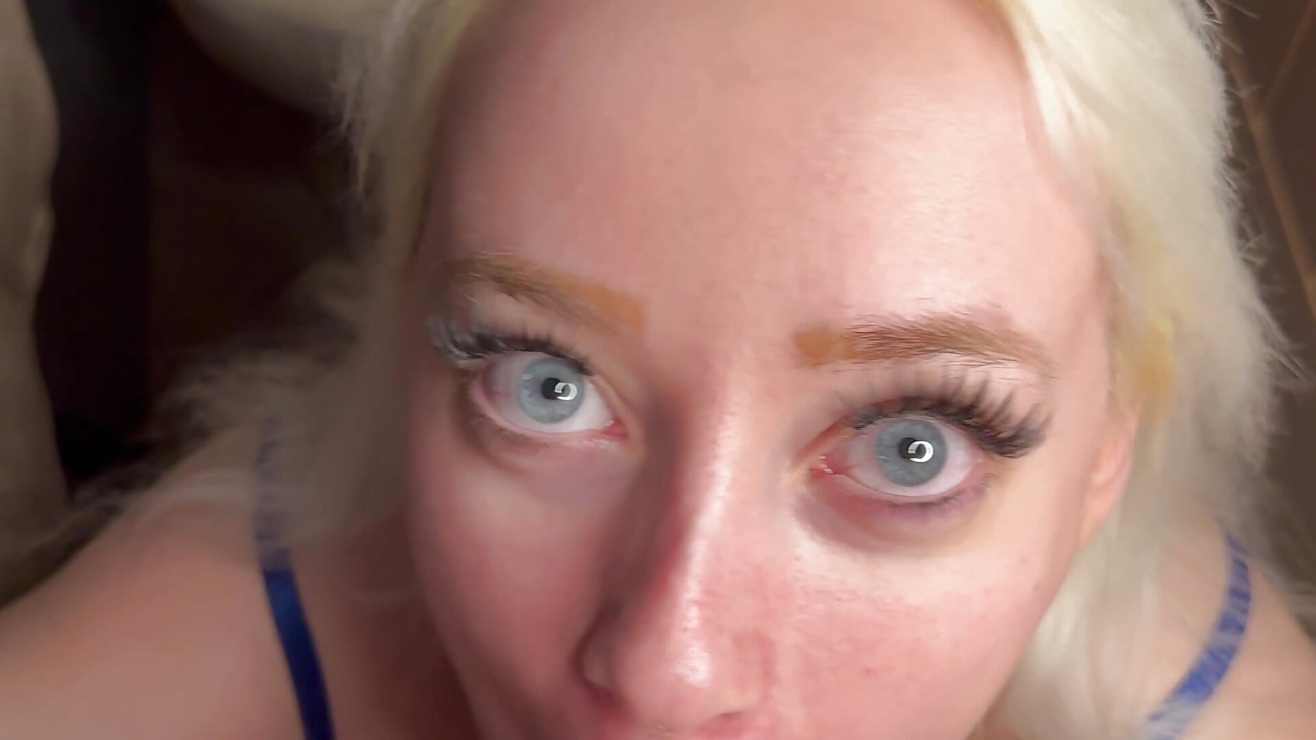 Sucking big hard cock 🫦 - video av YourBlondeDoll cam-modell