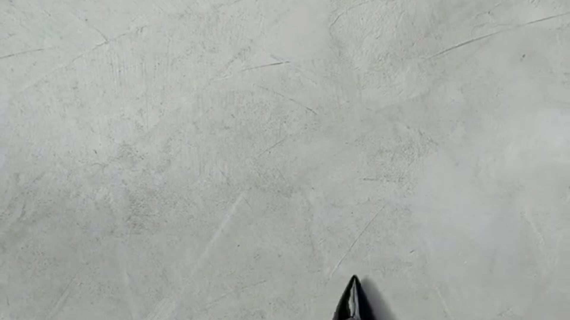 💦 – video od webkamerové modelky NikkiMis