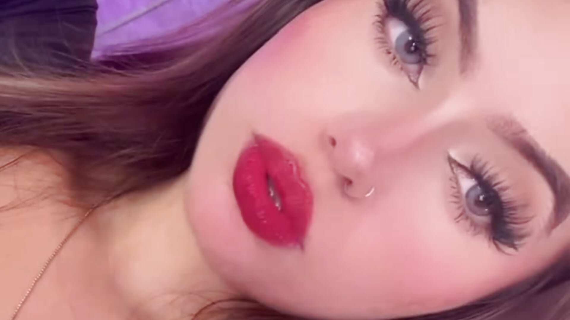 good morning – video od webkamerové modelky arycooper_