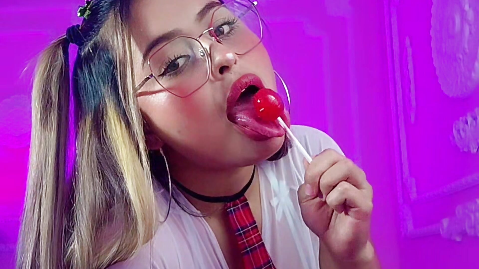 💦 Pure temptation - video av AngellVisen cam-modell