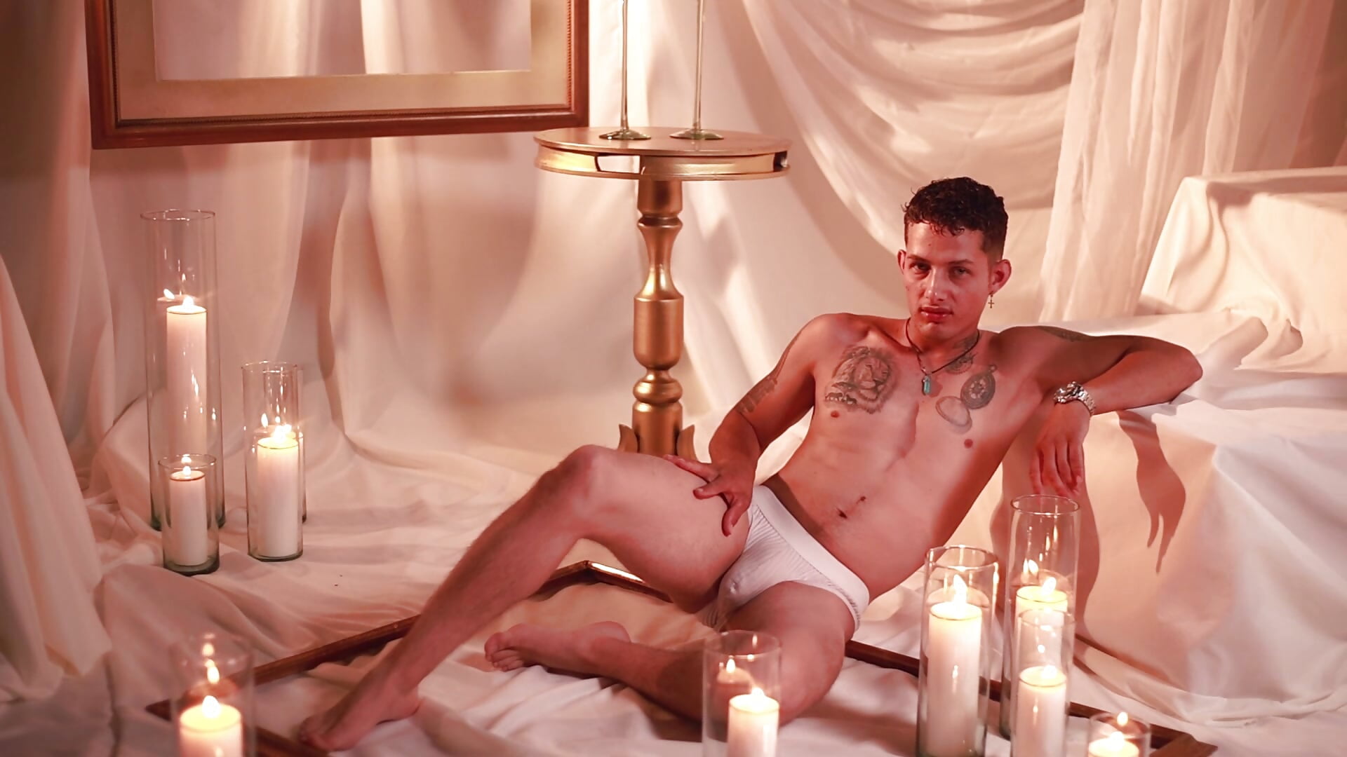 ❤️ Valentine’s Vibes 😘🔥 - video by _angel_rivera cam model