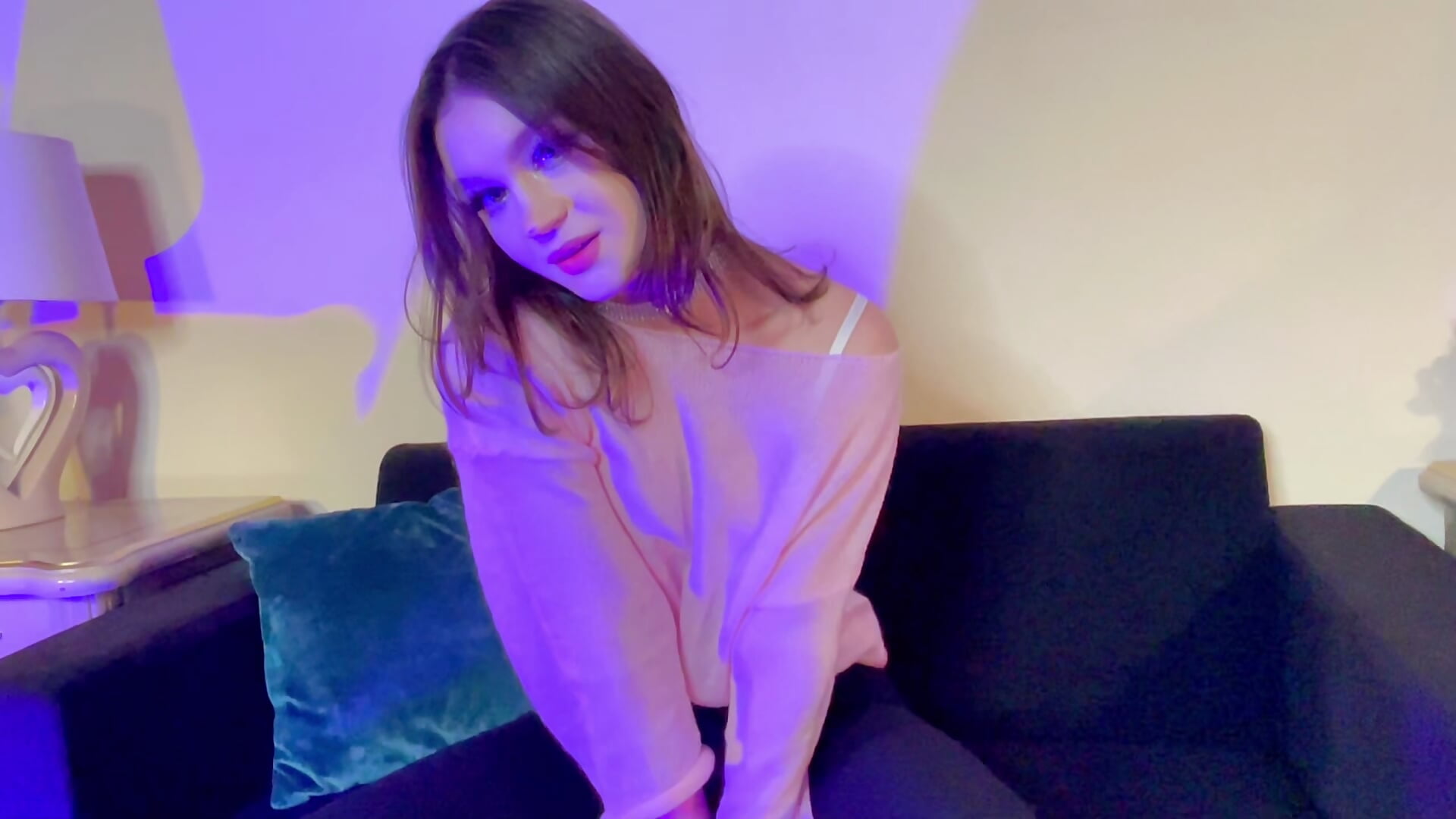 meee💗 - 視頻由 CarmenHill 主播提供