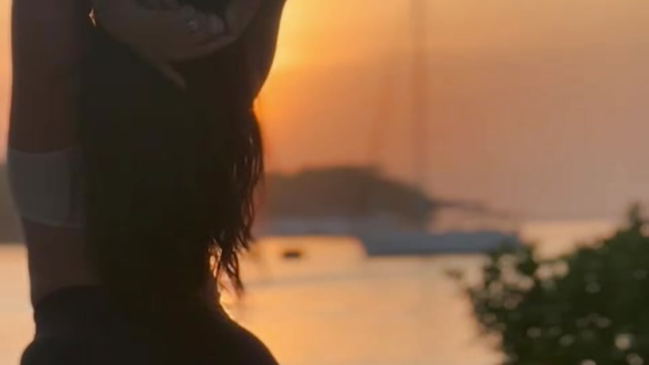 Amazing sunset - gaby_klum adlı kamera modelinin videosu