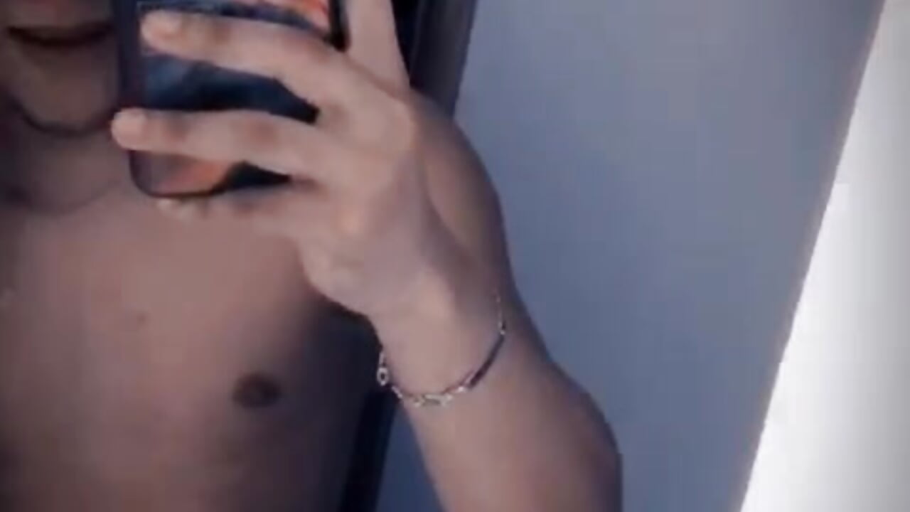 😈 – video modela na kameri arjun_krishna