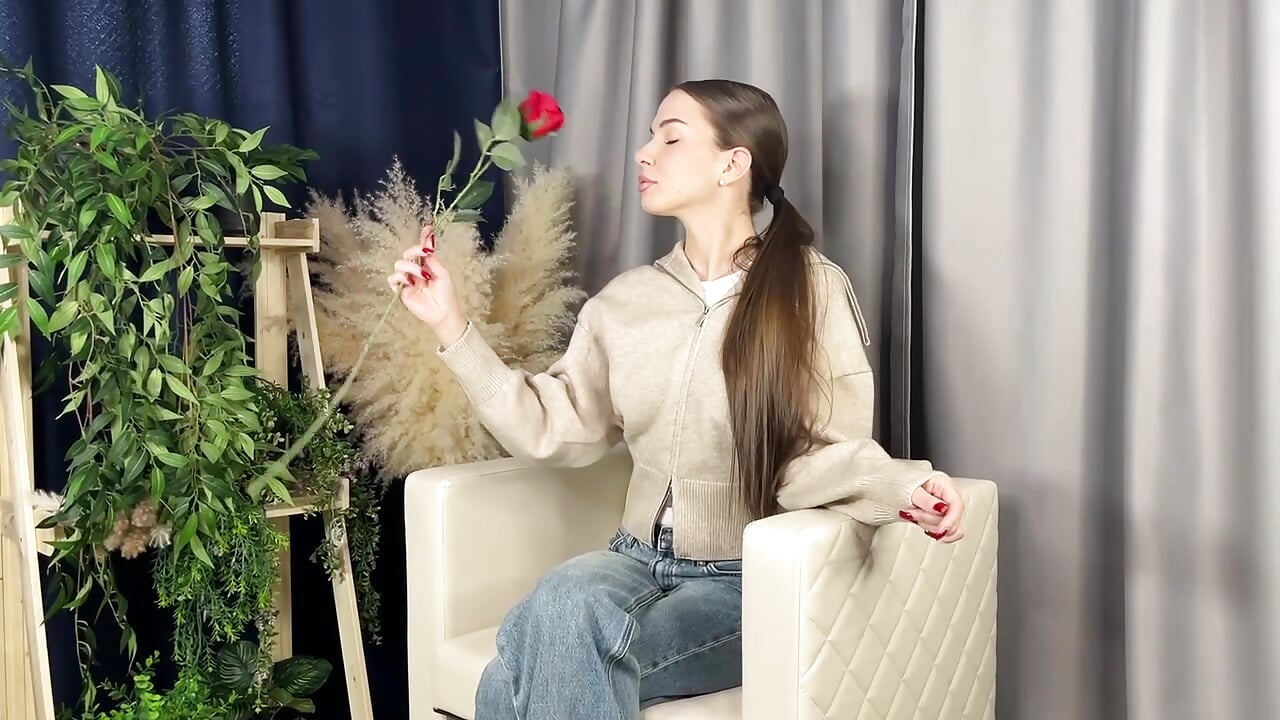 A Moment of Silence - 視頻由 RubyFarrish 主播提供