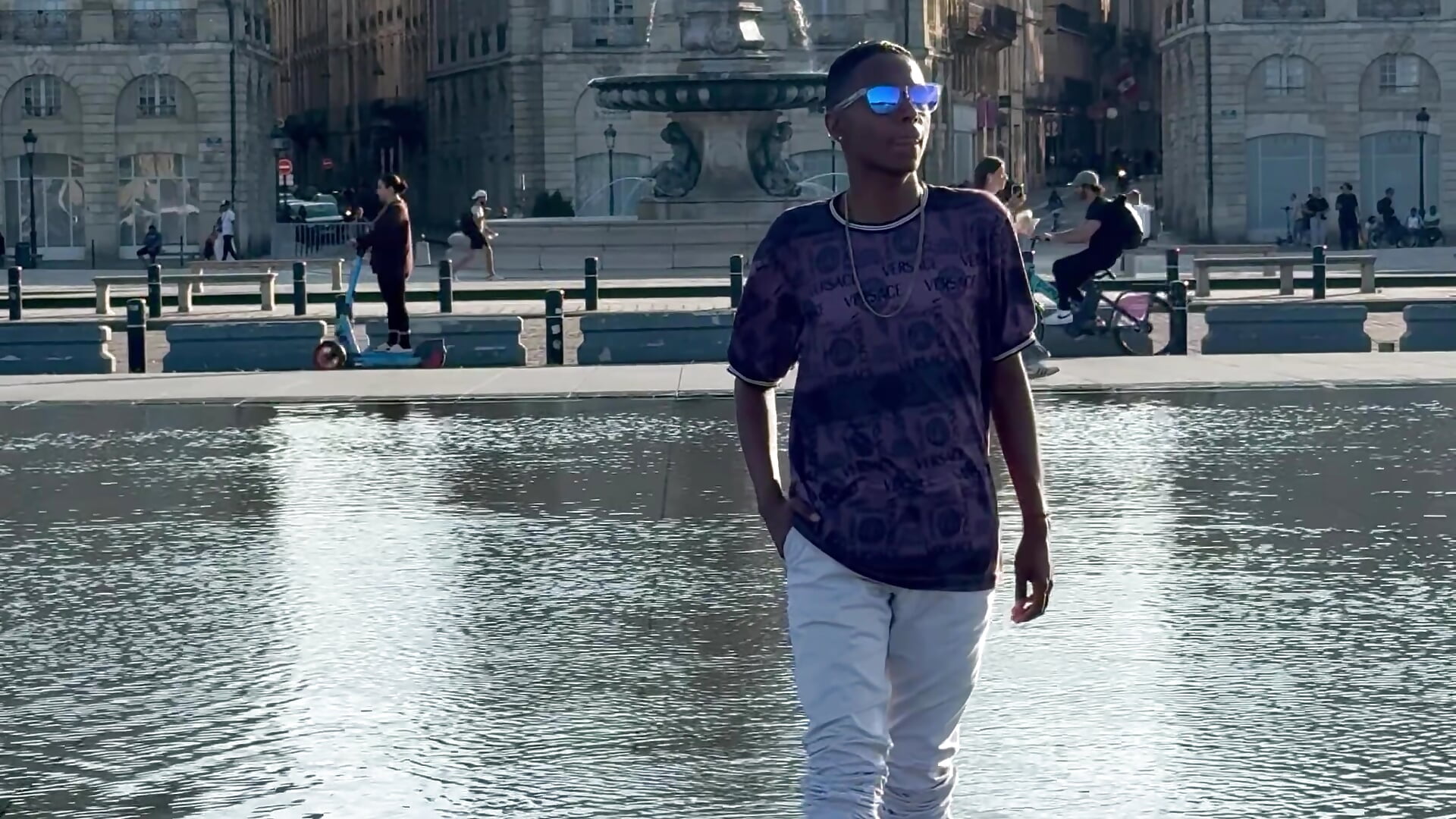 Summer has arrived ☀️😎🌻 – video af hotboyluxe cam-model