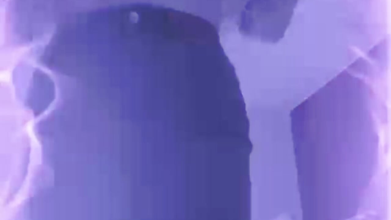 Hace calor Bebe – видео вебкам-модели Bamby08