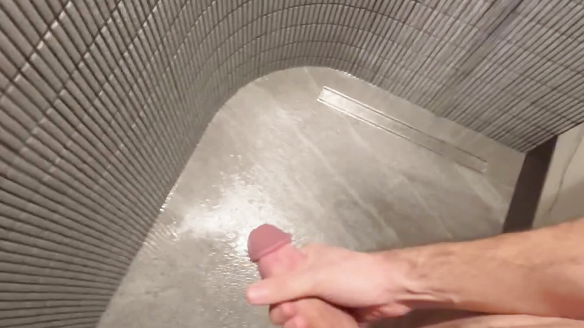 Masturbate-2 – video od webkamerové modelky MasseurBerkk