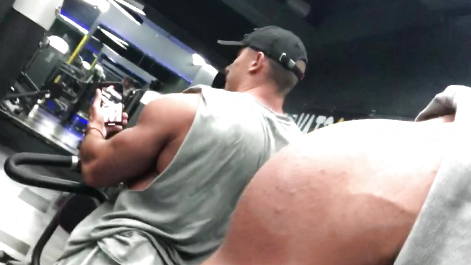 Biceps pump - vídeo de Angelofit1 modelo de câmara