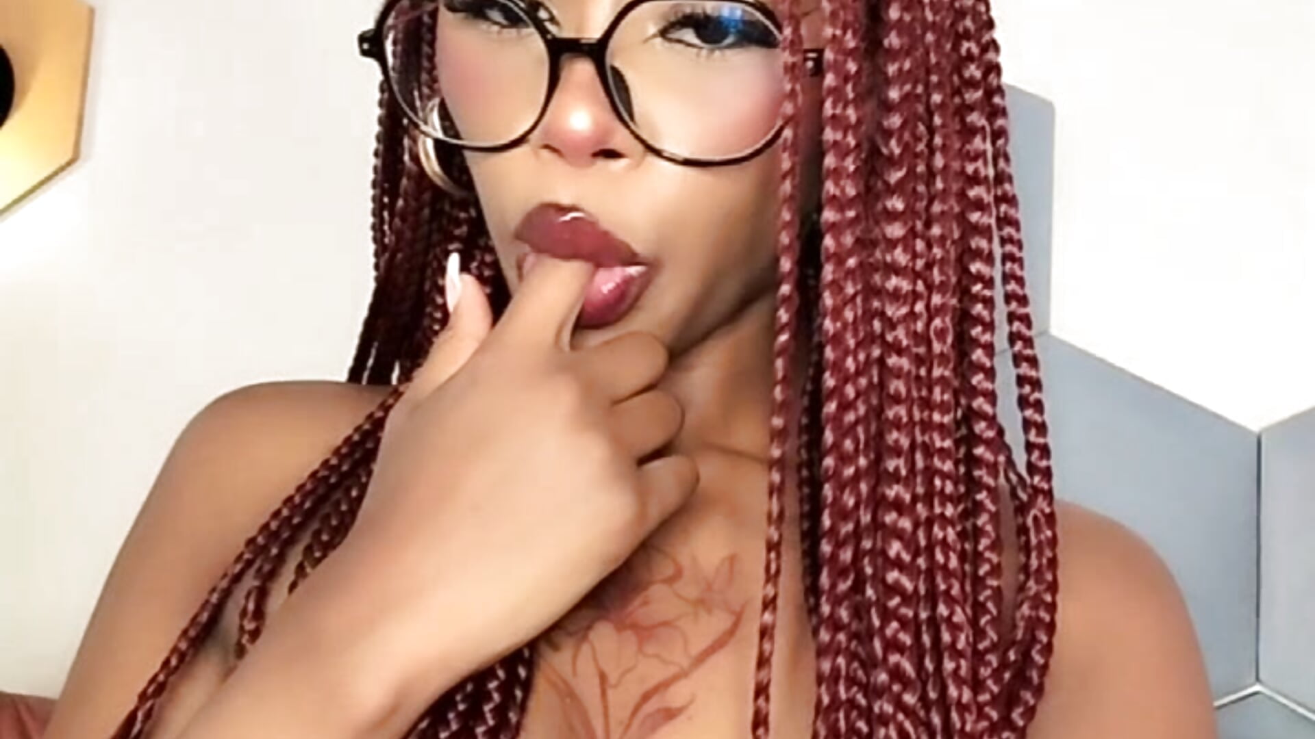 Your fingers in my mouth 🔥🥵