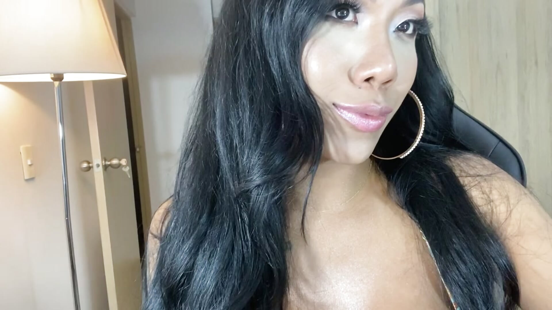 , — filmik PilarBigCockxxx, modela(-lki) na kamerkach