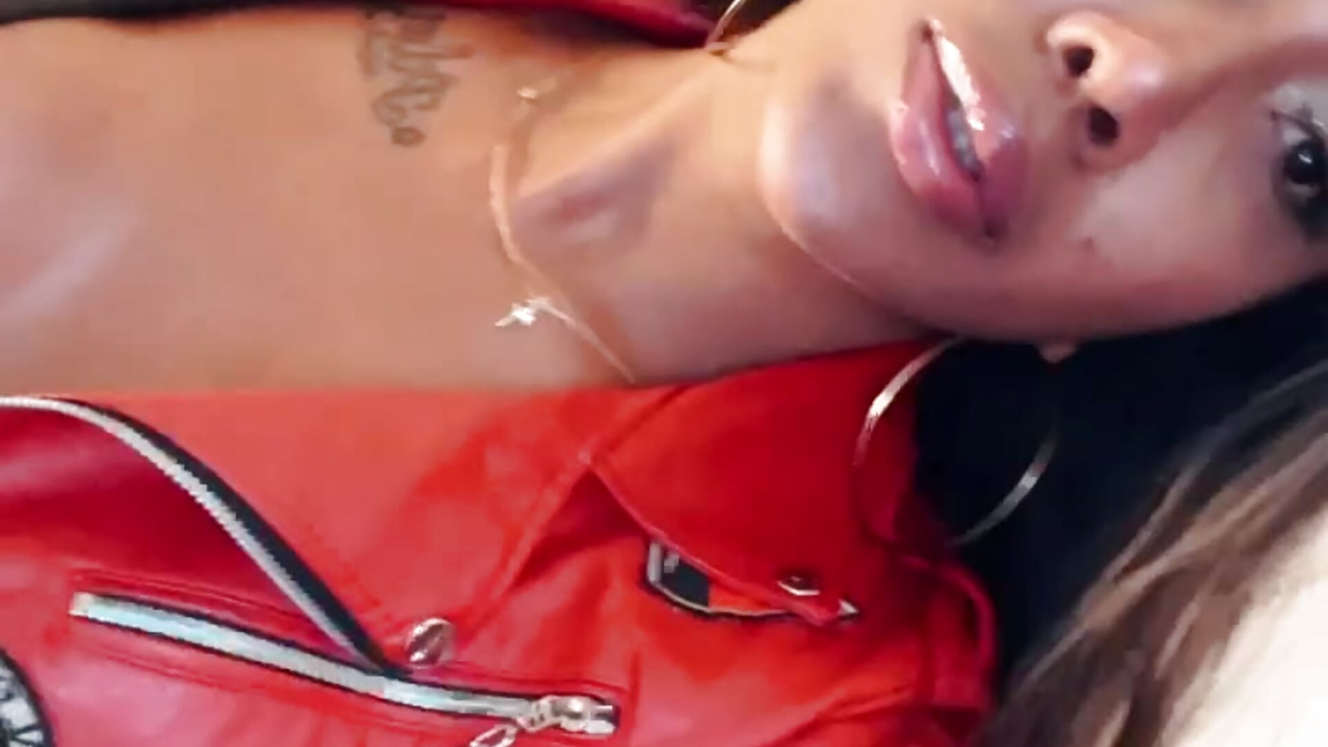 🎈 — filmik PilarBigCockxxx, modela(-lki) na kamerkach