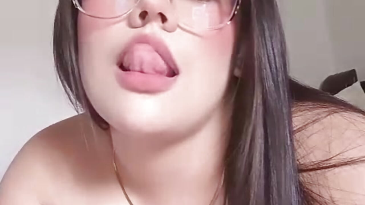 Very Sexy - فيديو من Mimi_Curvy موديل الكام