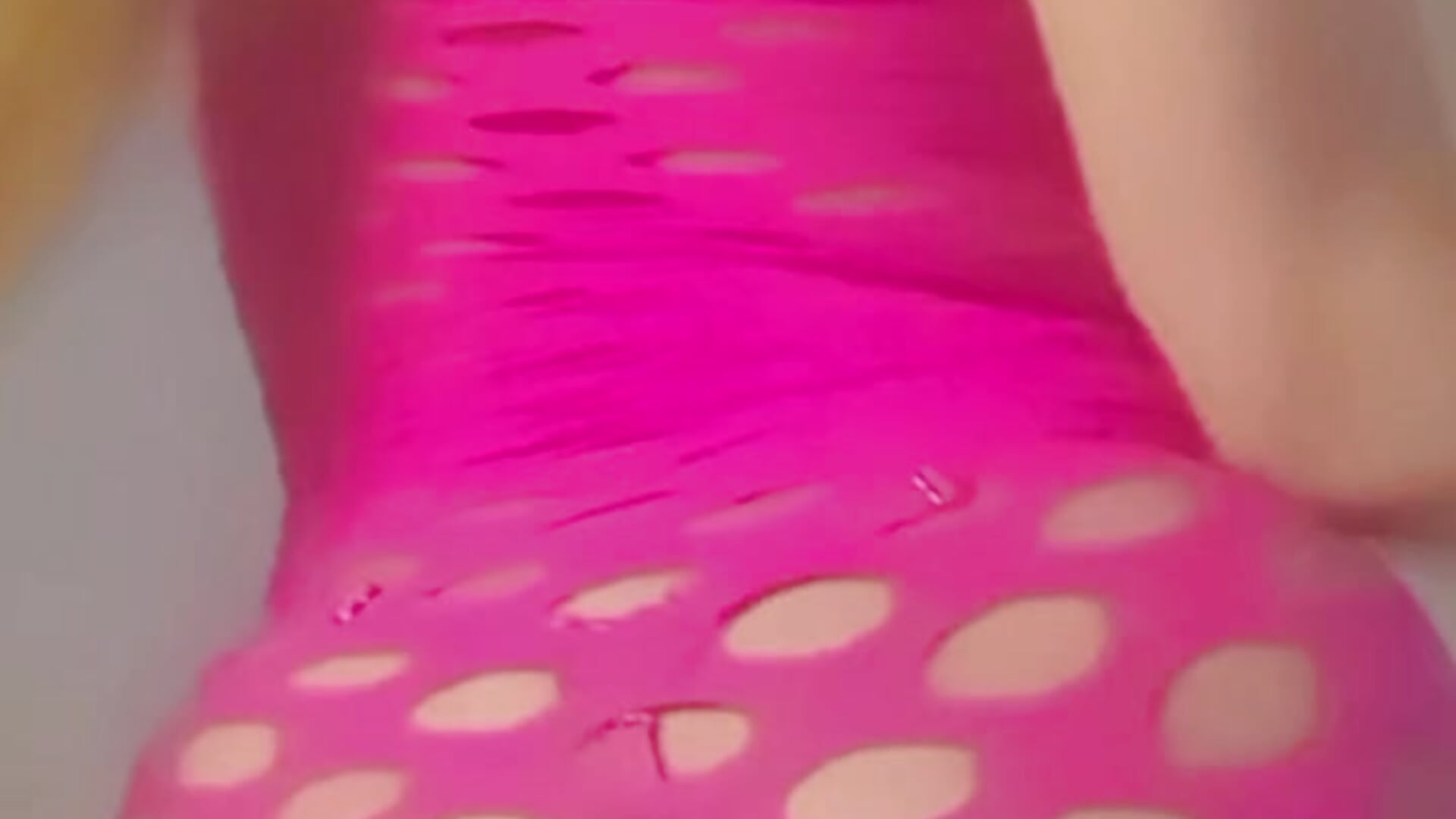 1000000476 - video by moannapozzy cam model