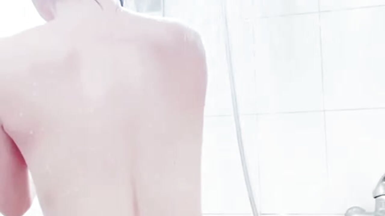 3AA5E7B2680997B01DA5F00C292D5CD3 - video oleh wang1472581 kamera model