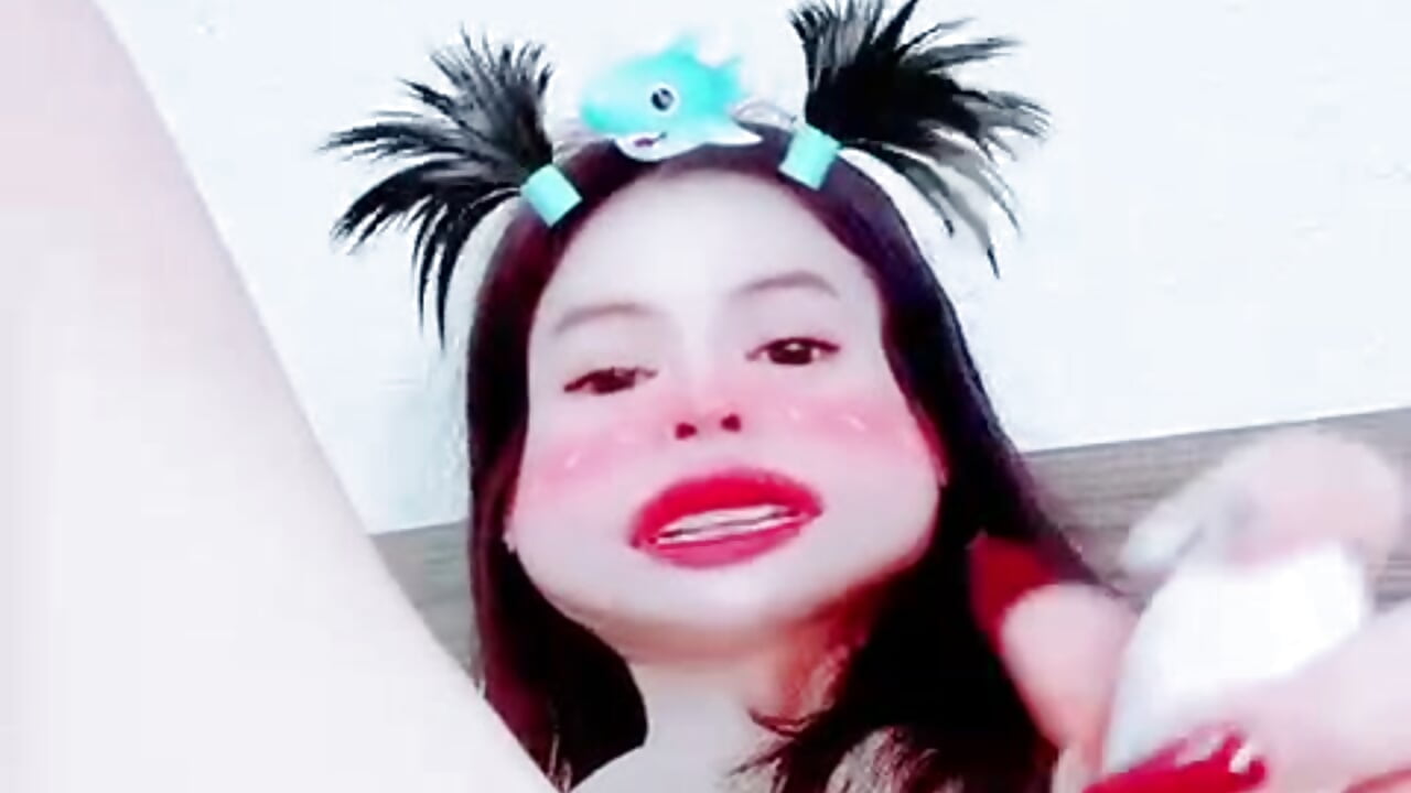 Tôi xinh - video oleh wang1472581 kamera model