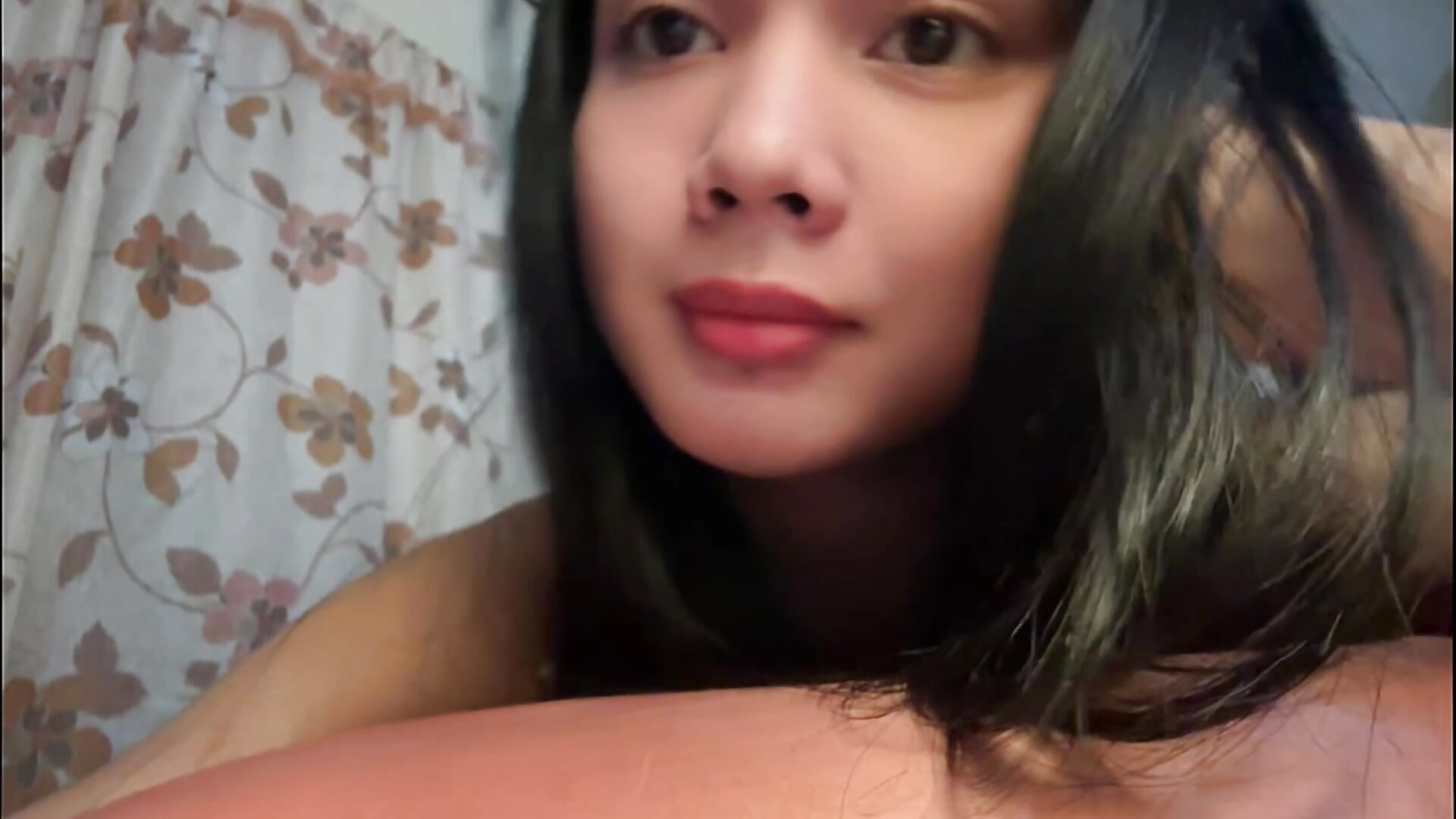 40ab362c2eeb4a159c2ca47f1a1879bc - video od modelky/modela devine_goddess