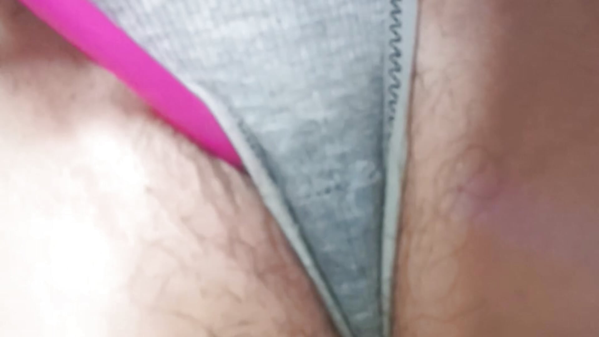 🫣 - video by Kennya_Rodriguez cam model