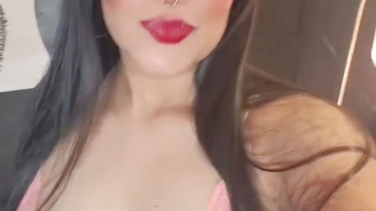 You’re not ready for what comes next. - clip cu MadisonKortz model videochat