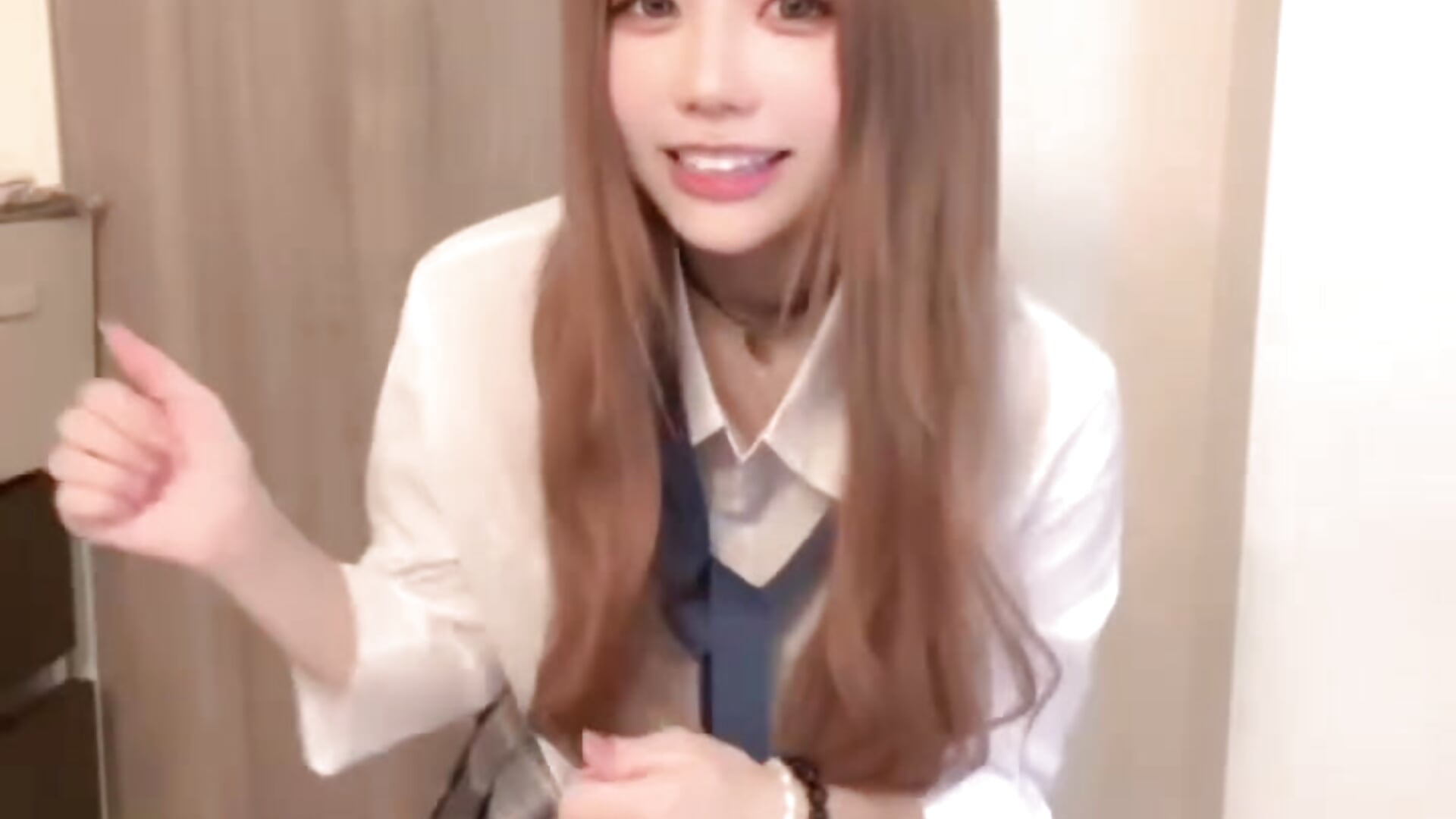 599820458401202748 - video van sakura999jpn cam-model