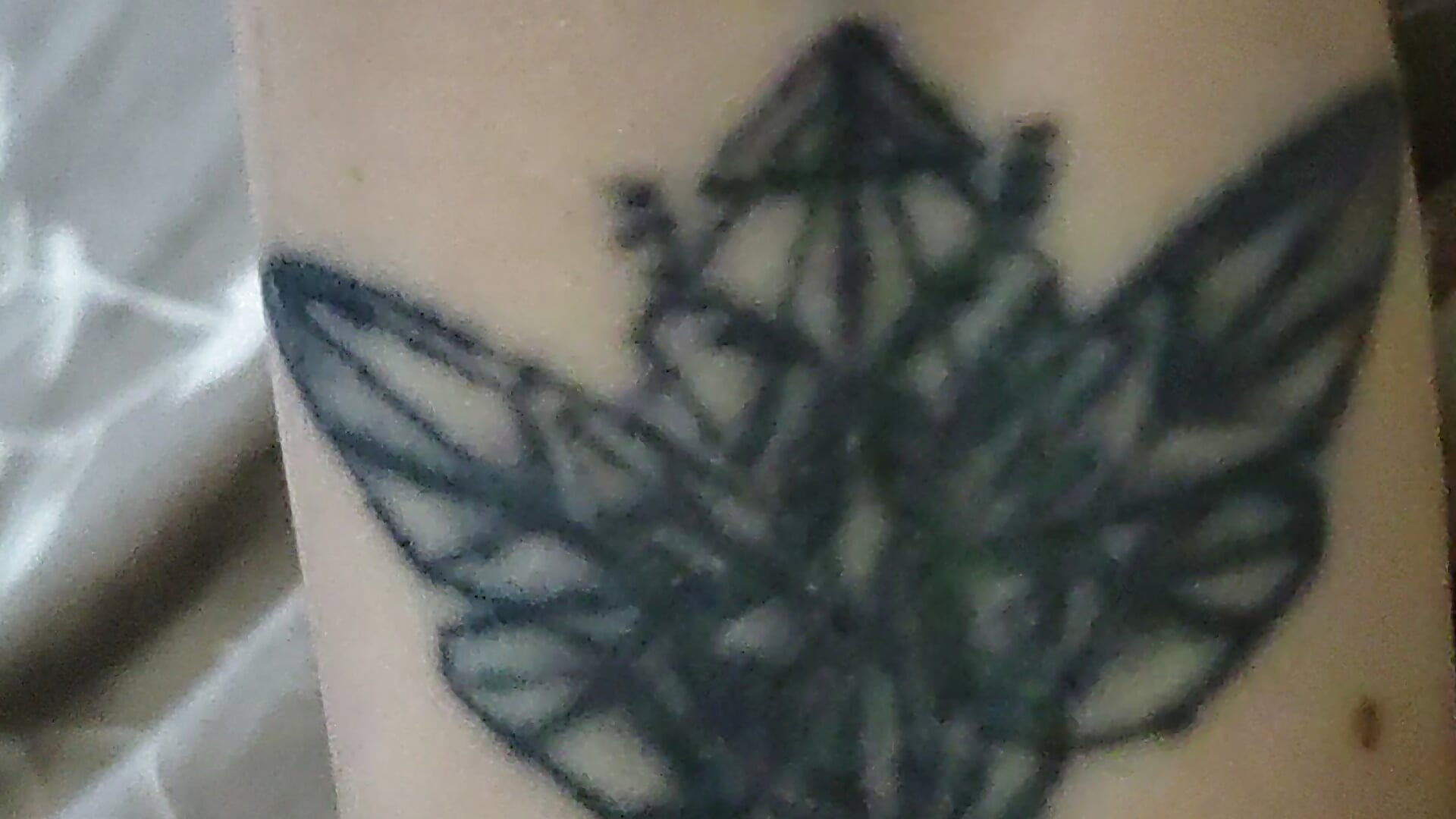 Taty - LarenaRuows adlı kamera modelinin videosu