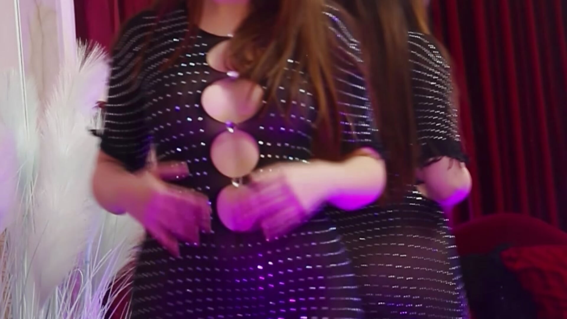 Get to know me - video của người mẫu cam TalliaJade