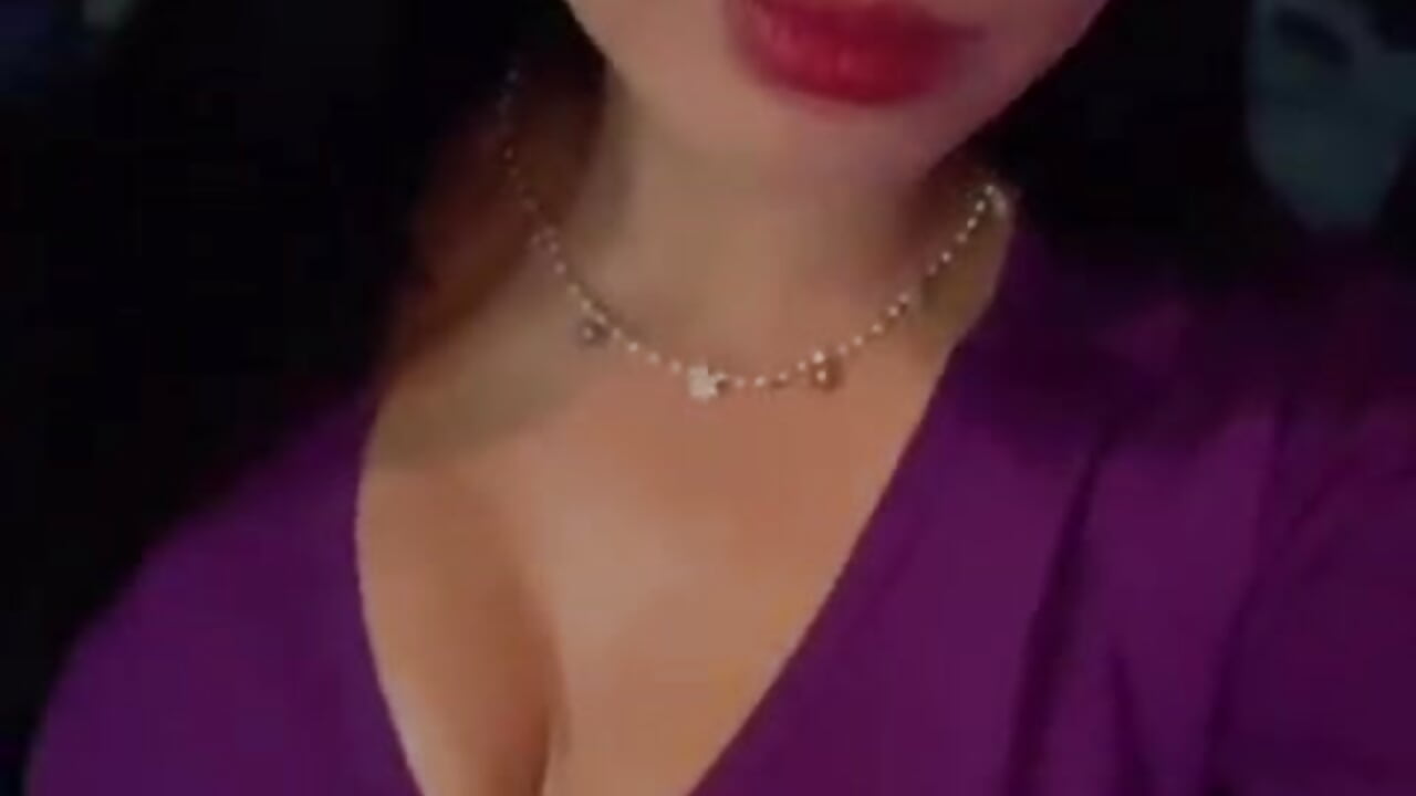 Welcome 🌸 - video by LanaCollins_ cam model