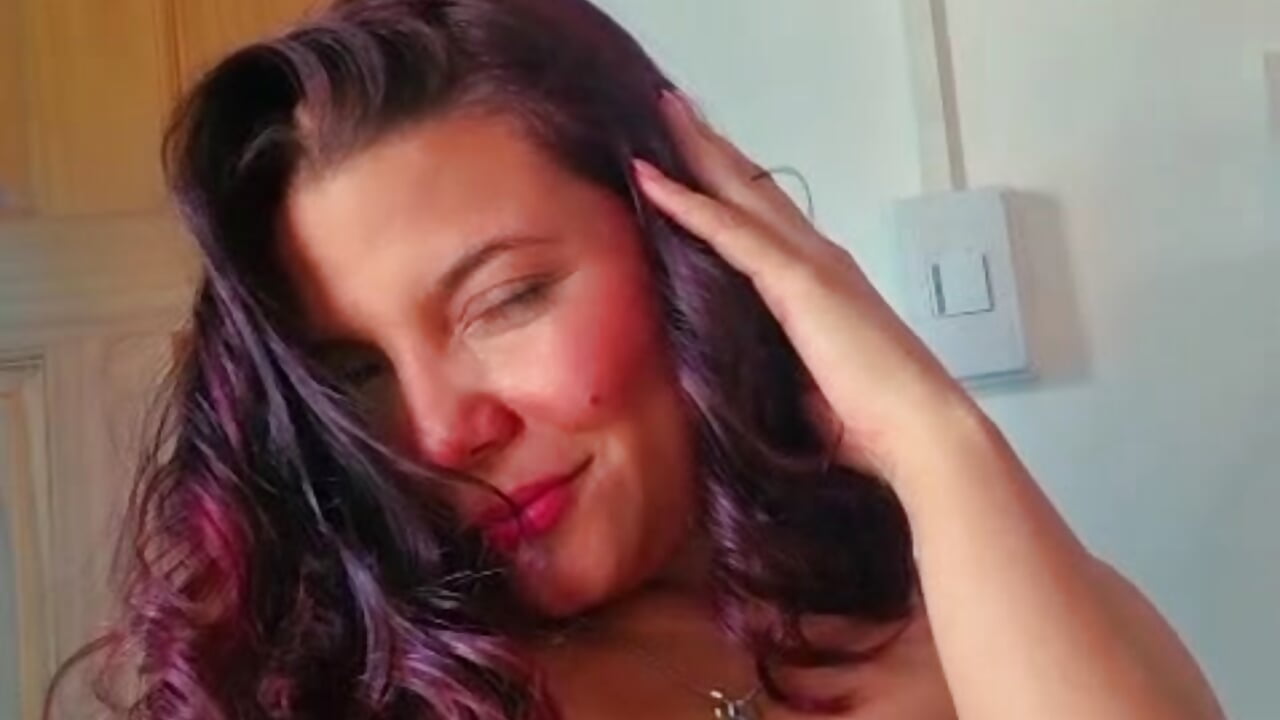 WhatsApp Video 2026-08-24 at 7,32,01 AM - video by Karina_Mendoza cam model