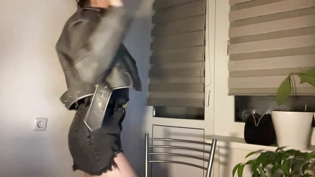 Do I look like a cat?:) - Vídeo de Sarahsolara, modelo de vídeos