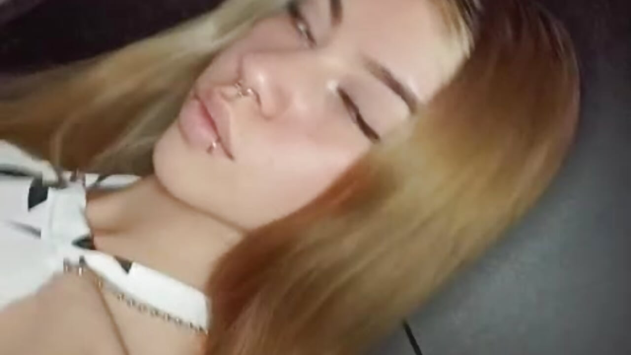 profile-intro-video-1769207602 - nina_rabbit adlı kamera modelinin videosu