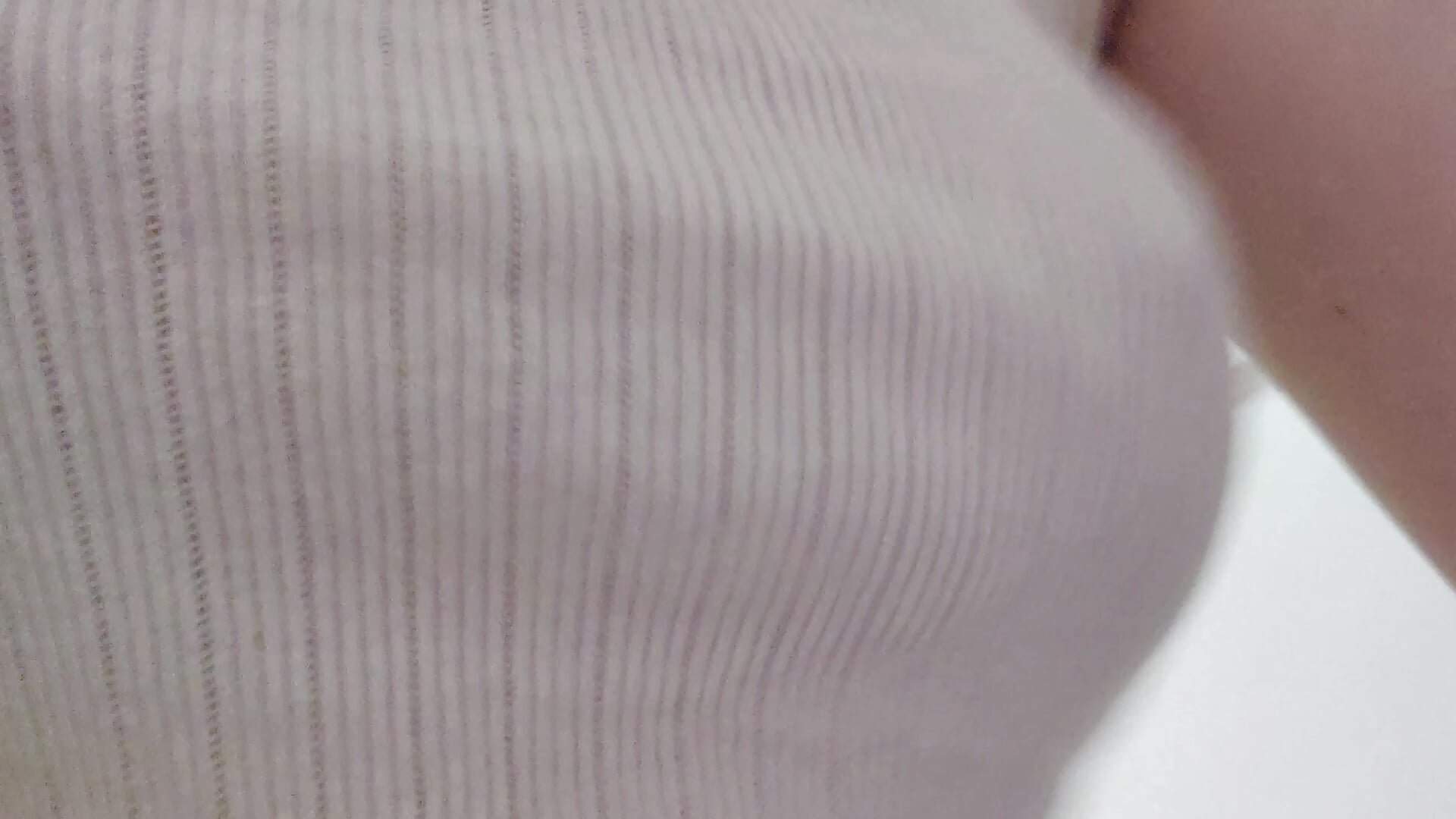 Bouncing on your cock 😋💕 – video od webkamerové modelky missydollxo