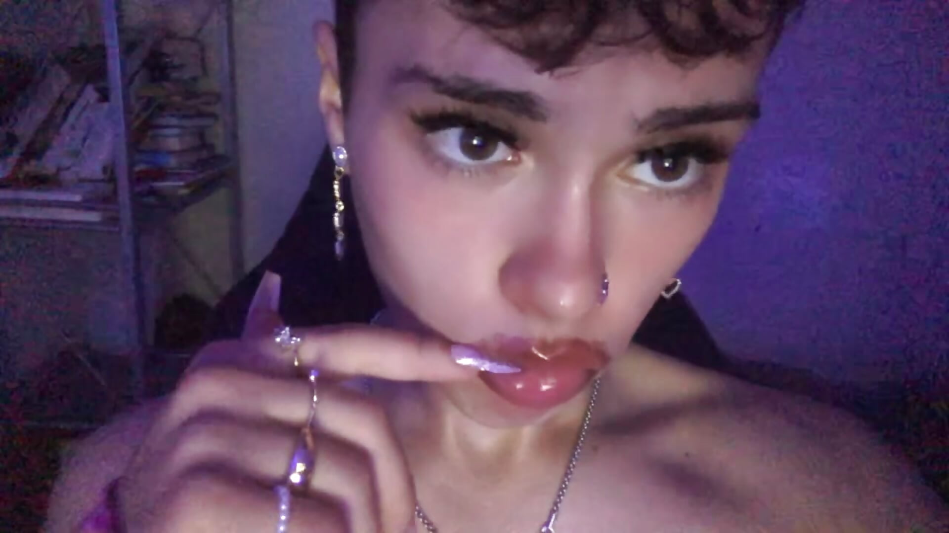 🙄 – видео вебкам-модели mimii88_