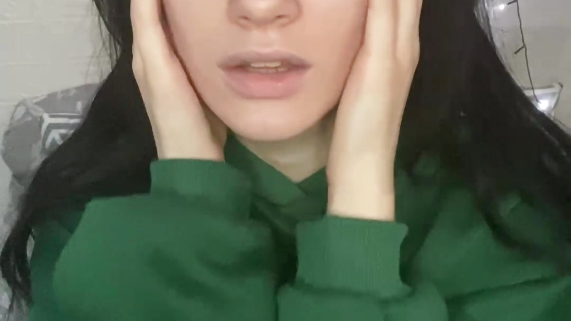 6D044388-EE6A-42A0-9CE7-8217859332F3 - vídeo de Carolina_G0lden modelo de câmara