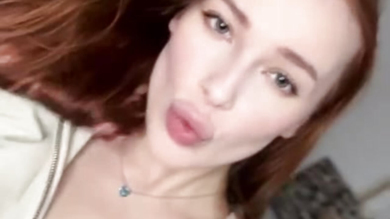 Preview of lipsing - video by Megan-Longoria cam model