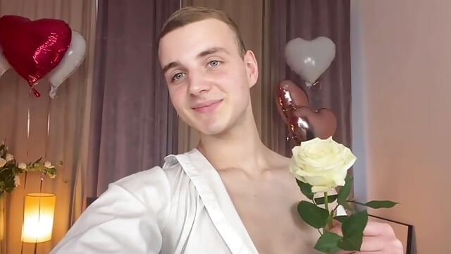 🩷 - video by HereAlexColee cam model