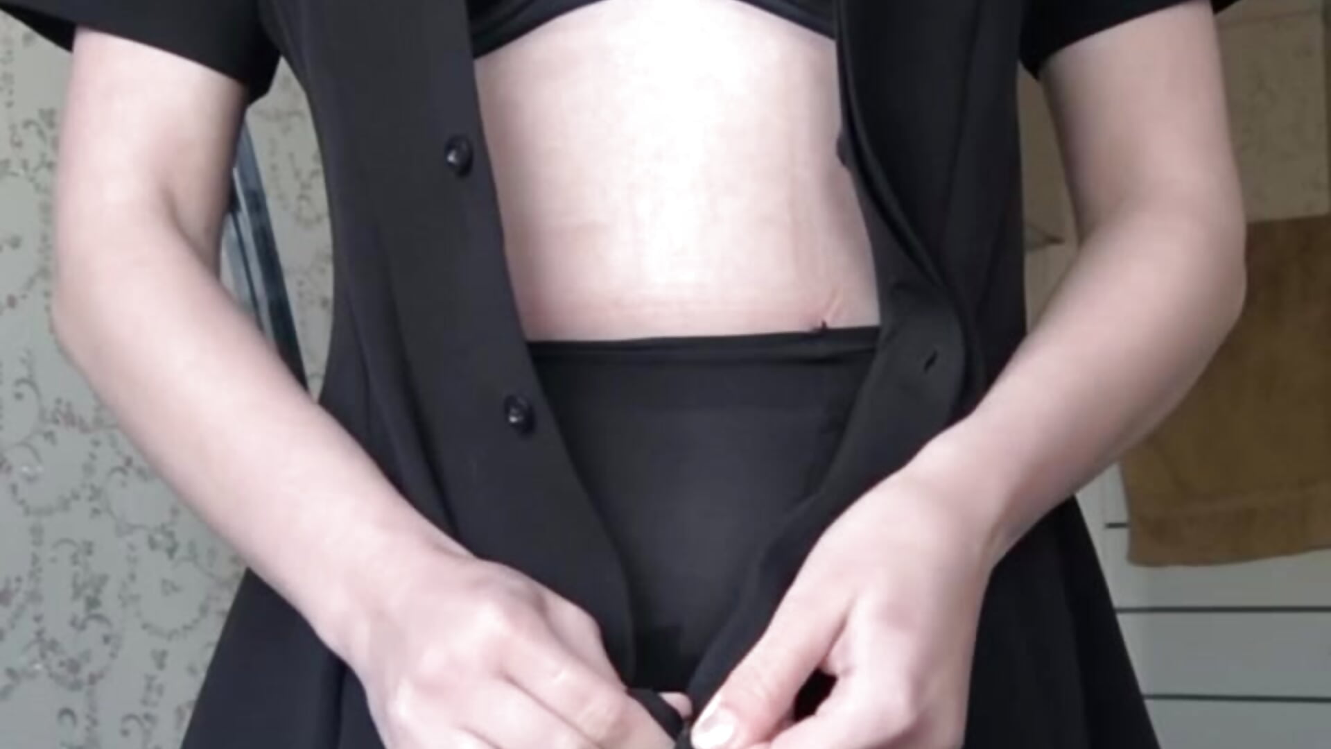 ♥taking off the black dress♥ - video by DeliciaBagnoli cam model