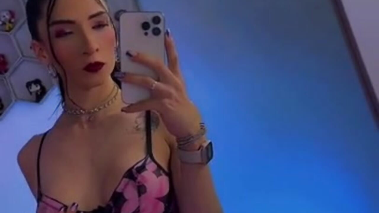 That look means I know exactly what you’re imagining. - vídeo de kylliefox_ modelo de câmara